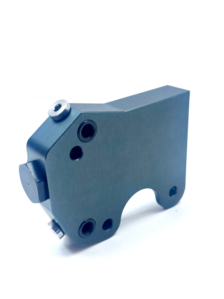 Land Rover R380 Gearbox Cooler Take-Off Plate (FTC2687)